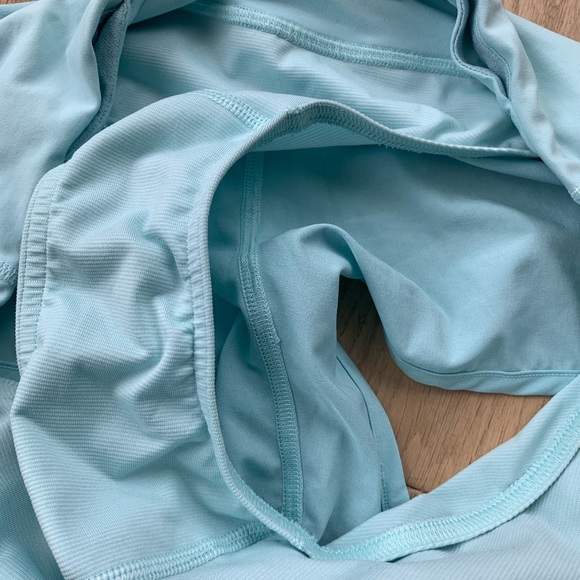 ❌SOLD❌ EUC🍋Baby Blue Speed Shorts - Picture 5 of 7